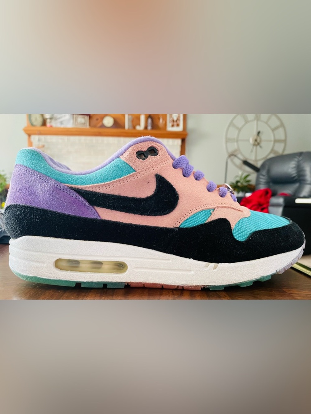 Nike Air Max 1 “Have a Nike Day”
10.5M